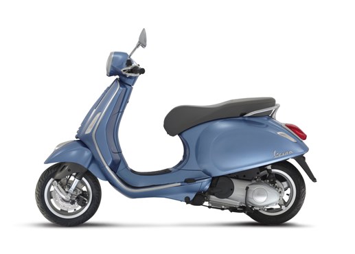 THE BOOK OF THE VESPA - AN OWNERS WORKSHOP MANUAL FOR 125cc AND 150cc